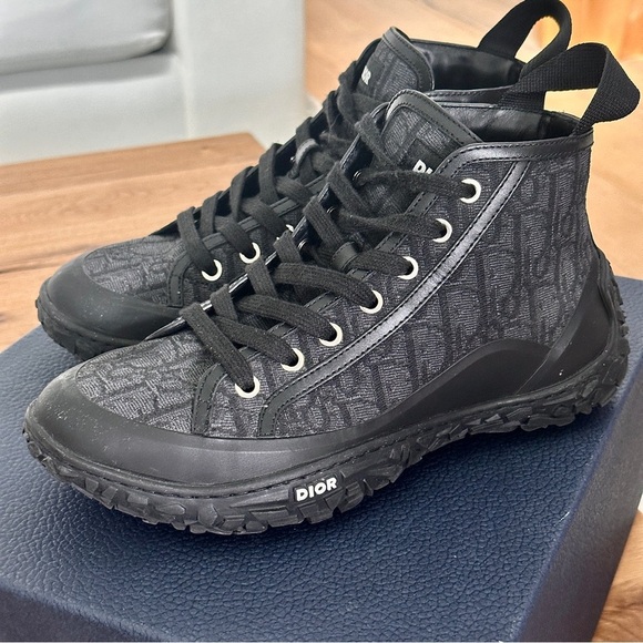 DIOR B28 HIGH BLACK/DARK GRAY SNEAKERS - Picture 7 of 11